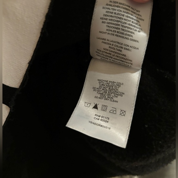FILA Luciana Crop Cutoff Hoodie - Picture 11 of 13
